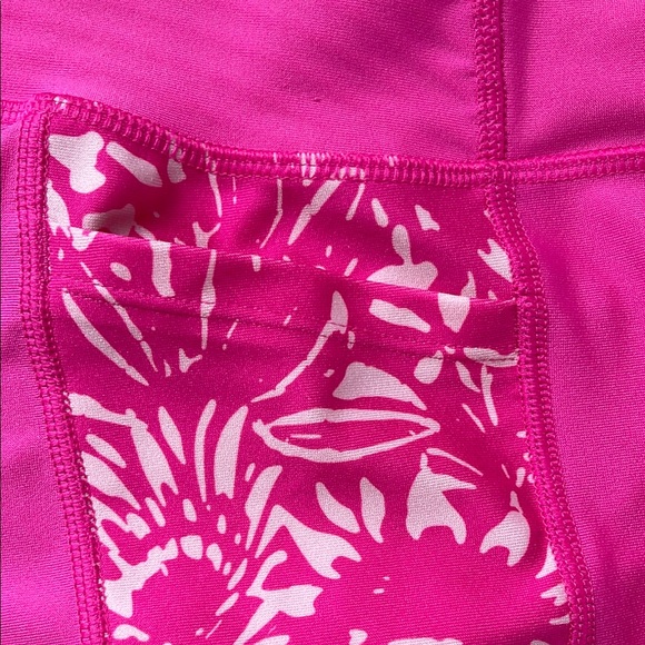 Under Armour Hot Pink Patterned Leggings - Picture 12 of 12